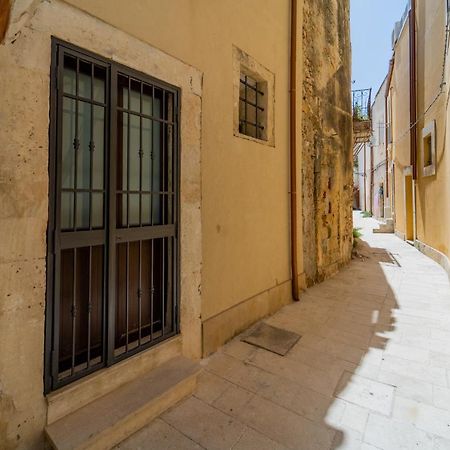Casa Borbonica Cozy Apartment In Ortigia Ground Floor Syracuse Ngoại thất bức ảnh